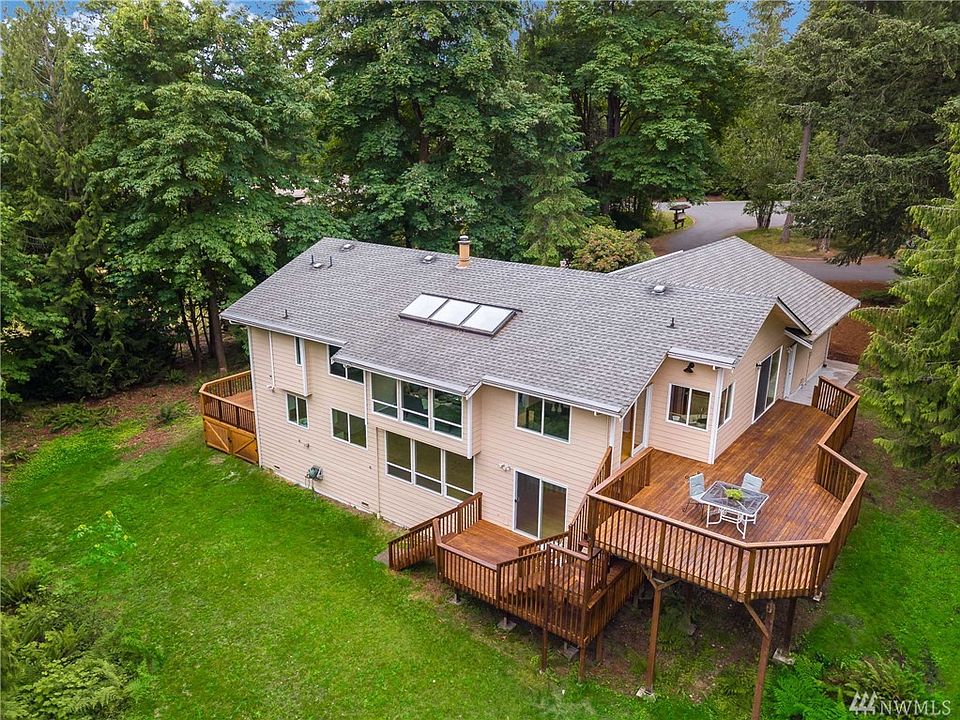1st image of 3806 230th Ct SE