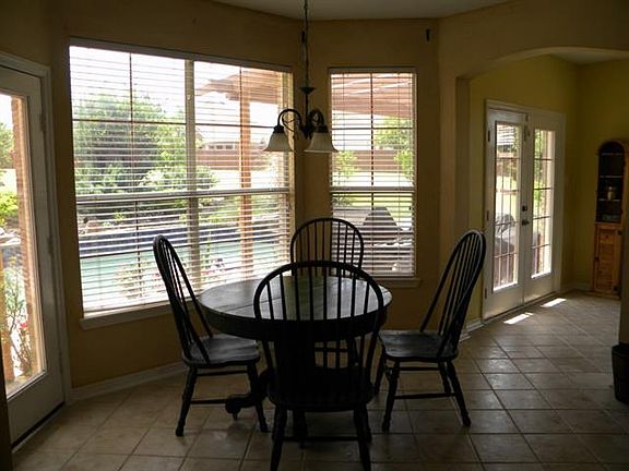 5th image of 608 Elderberry Ct