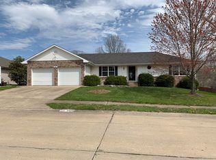 3306 N Ridgecrest Dr, Columbia, MO 65202