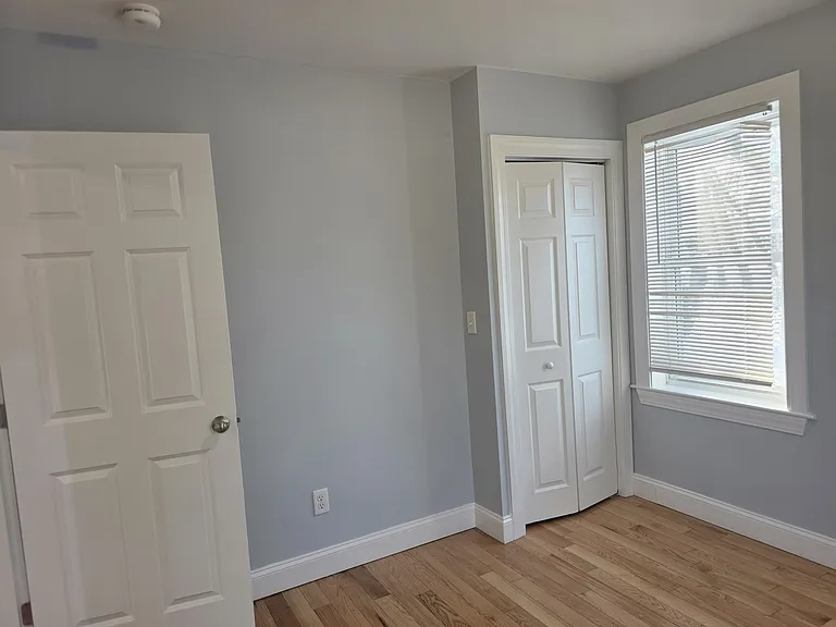 182 Sea St #4 — Photo 23
