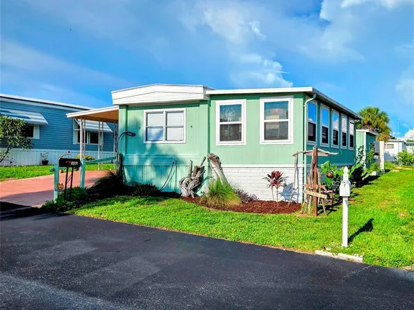 7122 El Greco St, Zephyrhills, FL 33541