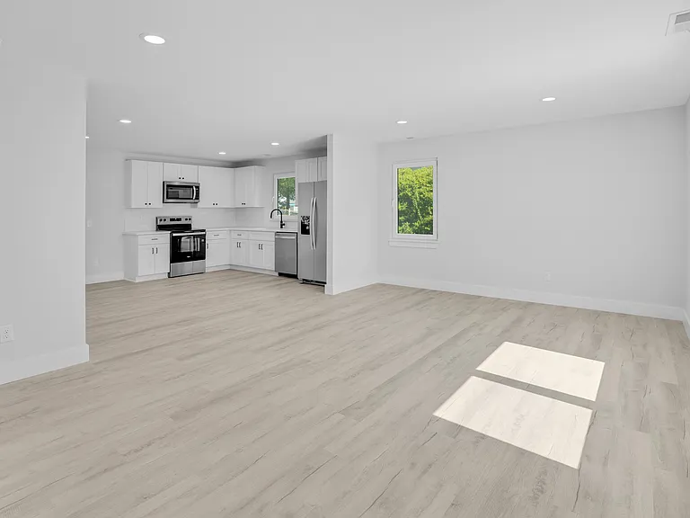 523 S Cedar Ave #523 — Photo 13