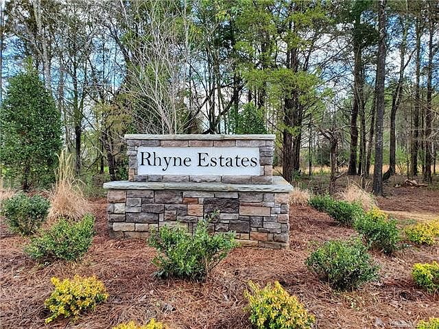 2nd image of 536 Rustlewood Way #3