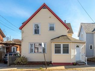 67 Beach Ave, Swampscott, MA 01907