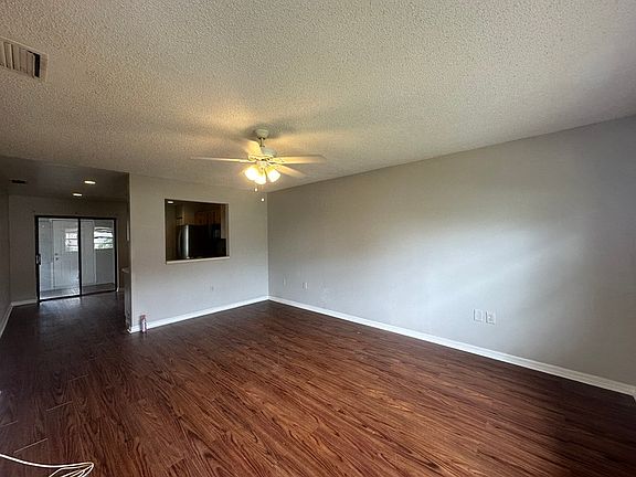 2nd image of 661 Royalty Ct