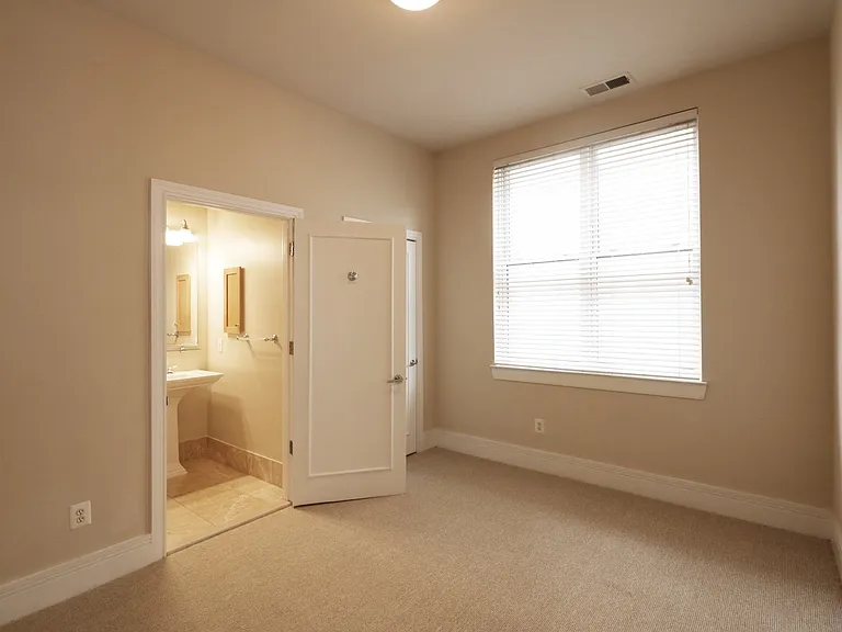 1515 O St NW — Photo 84