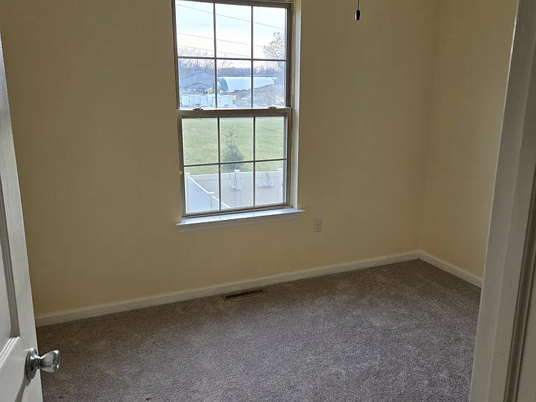 55 Stonecrop Ln — Photo 13