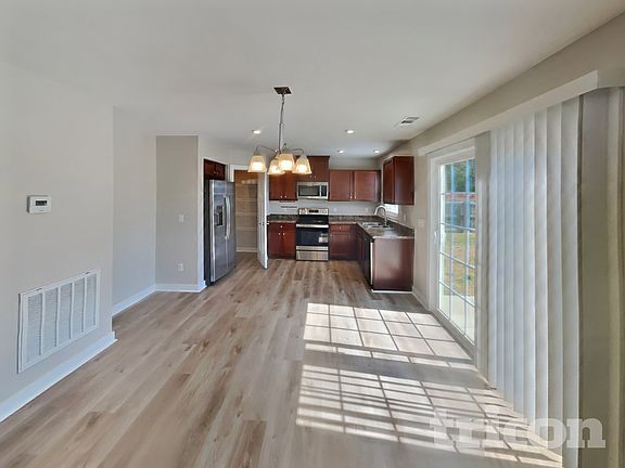 3rd image of 5120 Kensal Dr