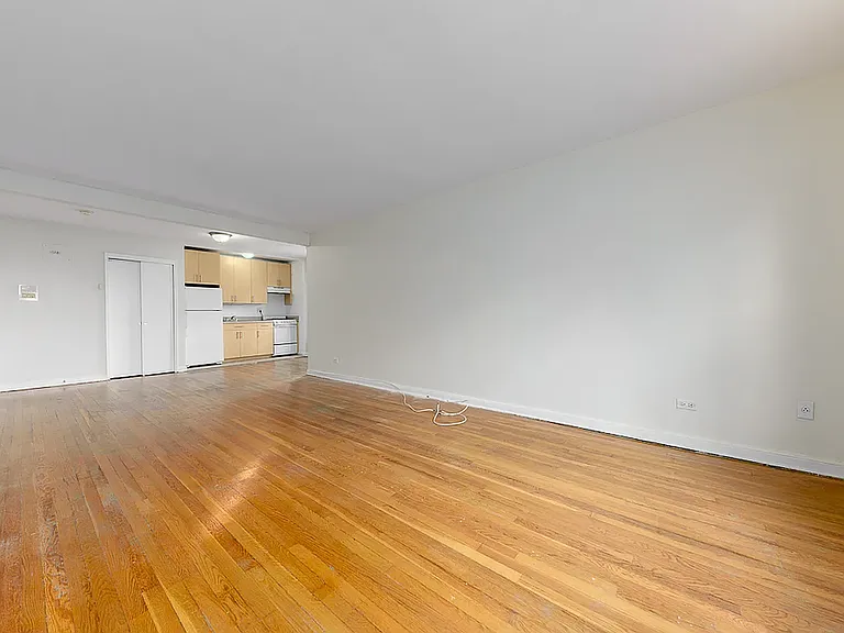 35-65 86th St #2D — Photo 2