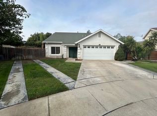 1835 Sierraglen Ave, Turlock, CA 95380