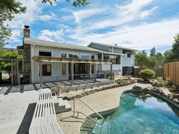1203 Alberca Road, Sonoma, CA 95476