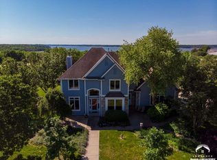 1435 E 550th Rd, Lawrence, KS 66049