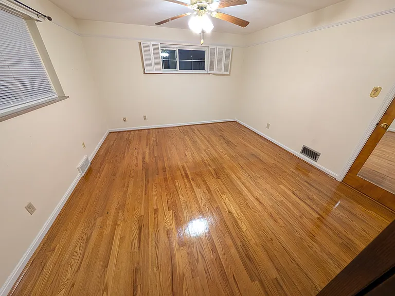 625 Marview Ter — Photo 18