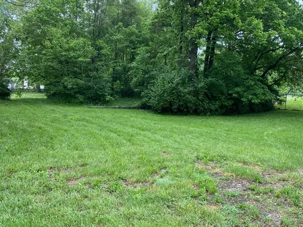 8 Seven Mile Ave, Hamilton, OH 45011