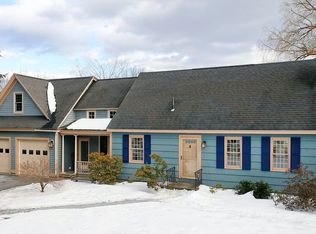 1 Candlewick Ln, Cumberland, ME 04021