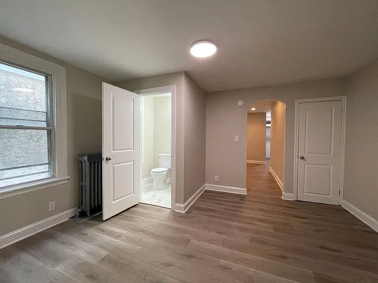 1127 Walnut St — Photo 21