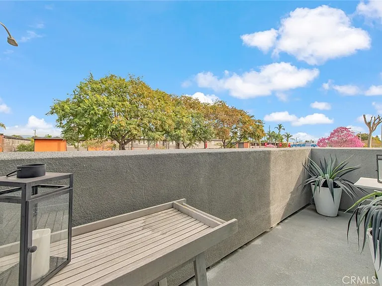 824 S Harbor Blvd — Photo 15