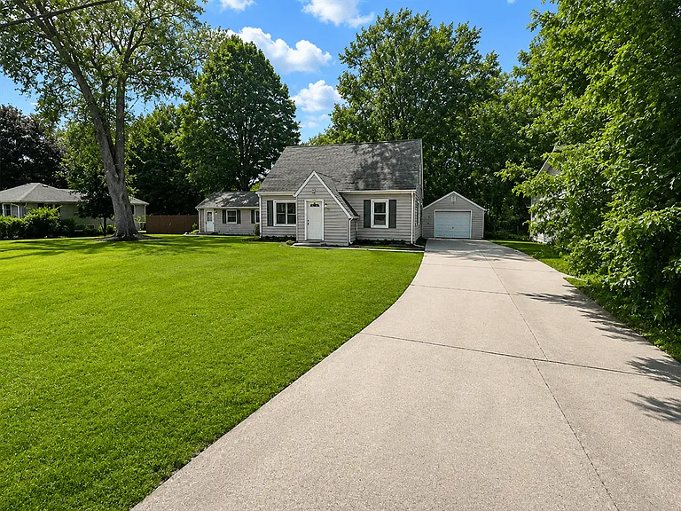 6014 Piper Ave — Photo 1