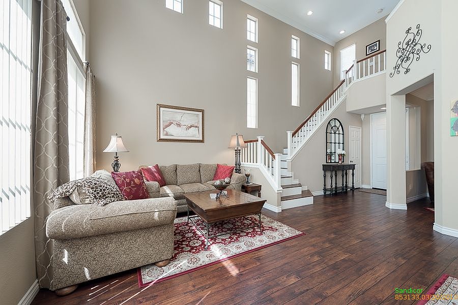 2nd image of 1372 Indian Creek Pl