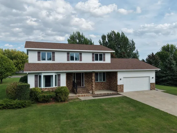 606 4th St W, Ada, MN 56510
