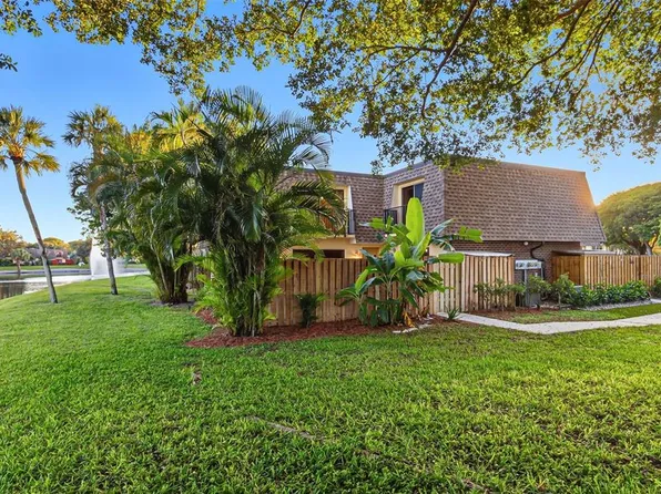 2905 SW 22nd Cir #40A, Delray Beach, FL 33445