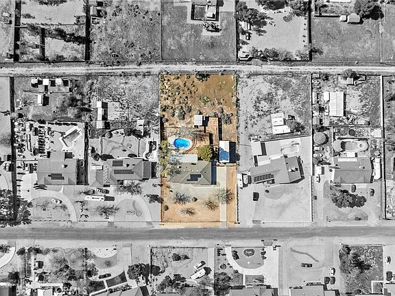 3rd image of 14154 Hopi Rd