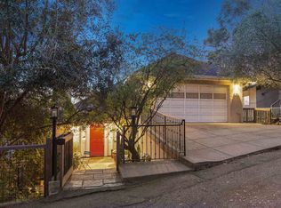 24 Saroni Ct, Oakland, CA