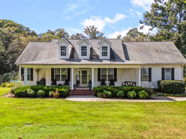 644 & 640 Law Dr SE, Dalton, GA 30721