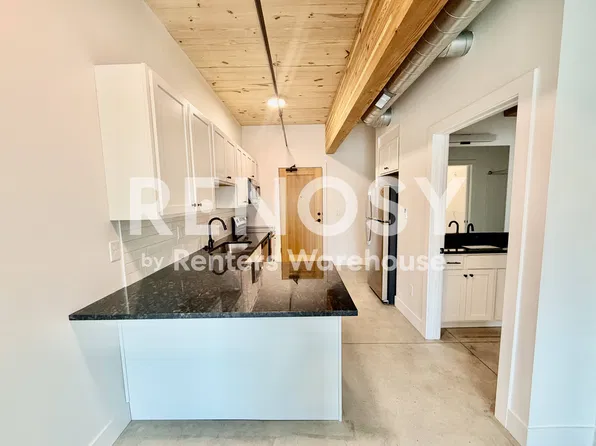 2701 Ingersoll Ave Unit 305, Des Moines, IA 50312