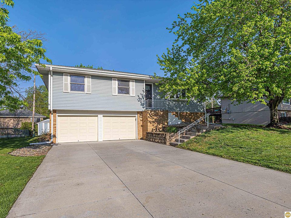 1st image of 8308 S 49th Ave