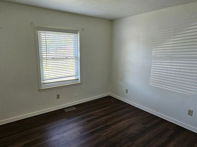 8484 Woodgrove Dr #8484 — Photo 6