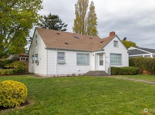 1420 SE 4th Ave, Oak Harbor, WA