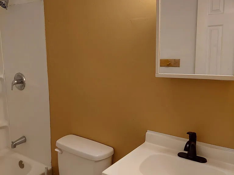 105 Feather Ln — Photo 16