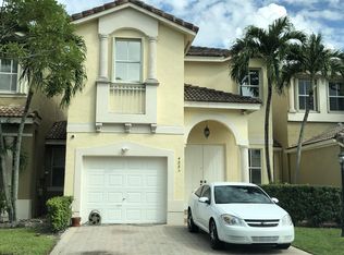 4885 NW 107th Psge, Doral, FL 33178