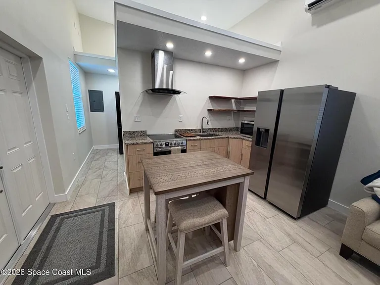 433 Crystalmist Rd NW — Photo 6