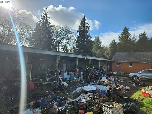 5th image of 16417 NW 11th Ave