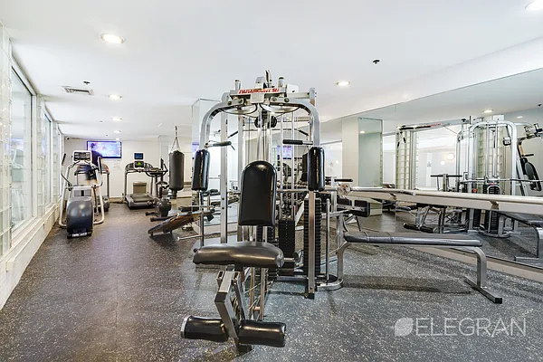 Rented by (Legacy) Elegran | media 21