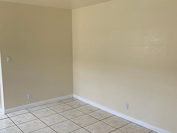 2nd image of 3536 W 108th St