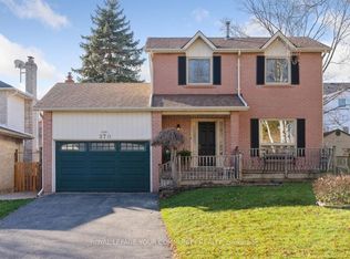 370 Erin Trl, Newmarket, ON L3Y 6K1