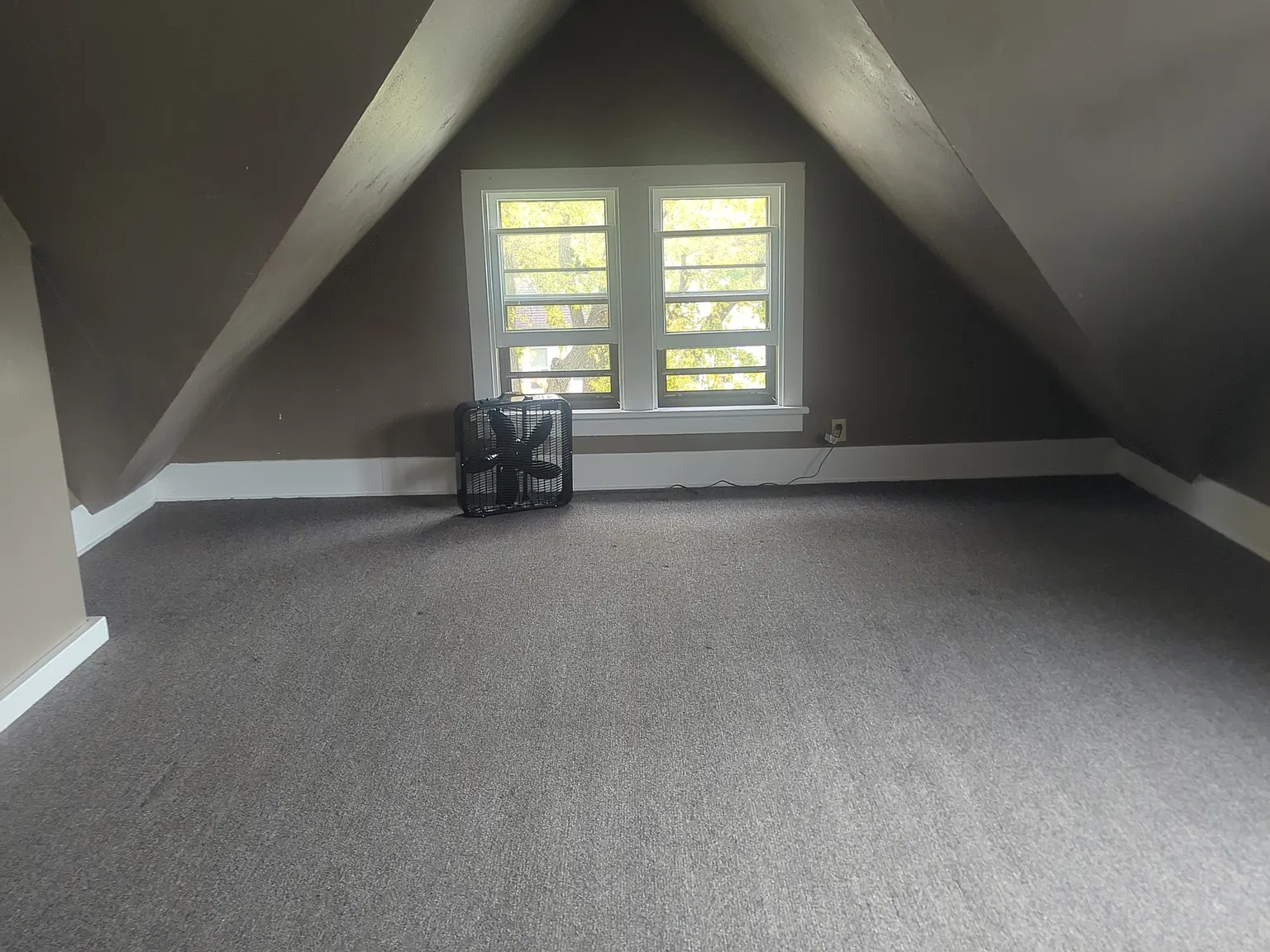 1 bed, 950 sqft, $1,000 — Photo 3