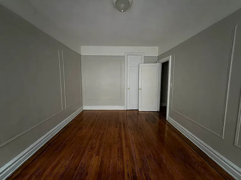 285 Hawthorne St #40 — Photo 8