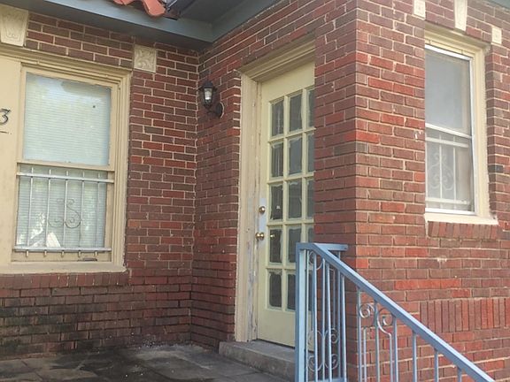 3rd image of 426 W Huisache Ave APT 4