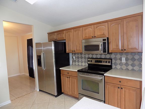 4th image of 1815 Hollow Glen Dr