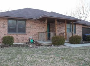 814 La Grand Dr, Sedalia, MO 65301