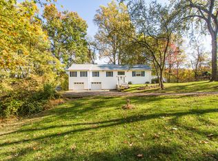 5218 Hillside Dr, Warrenton, VA 20187