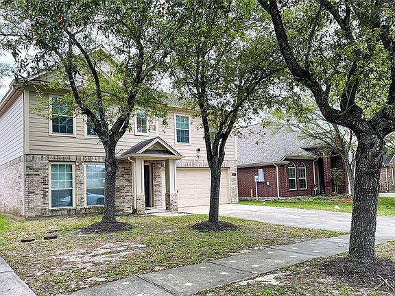 2nd image of 916 Schooner Cove Ln