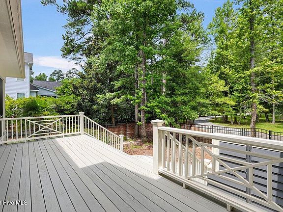 5th image of 307 Whisper Park Drive