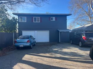 1595 Canby Rd, Redding, CA 96002