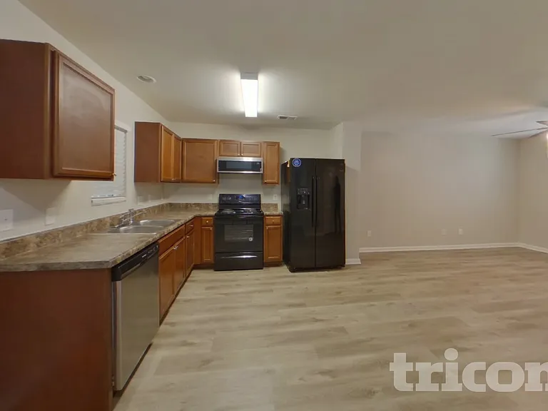 155 Tybo Dr — Photo 5