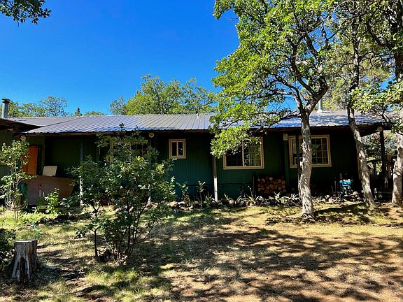 2nd image of 43133 Chaffey Ct